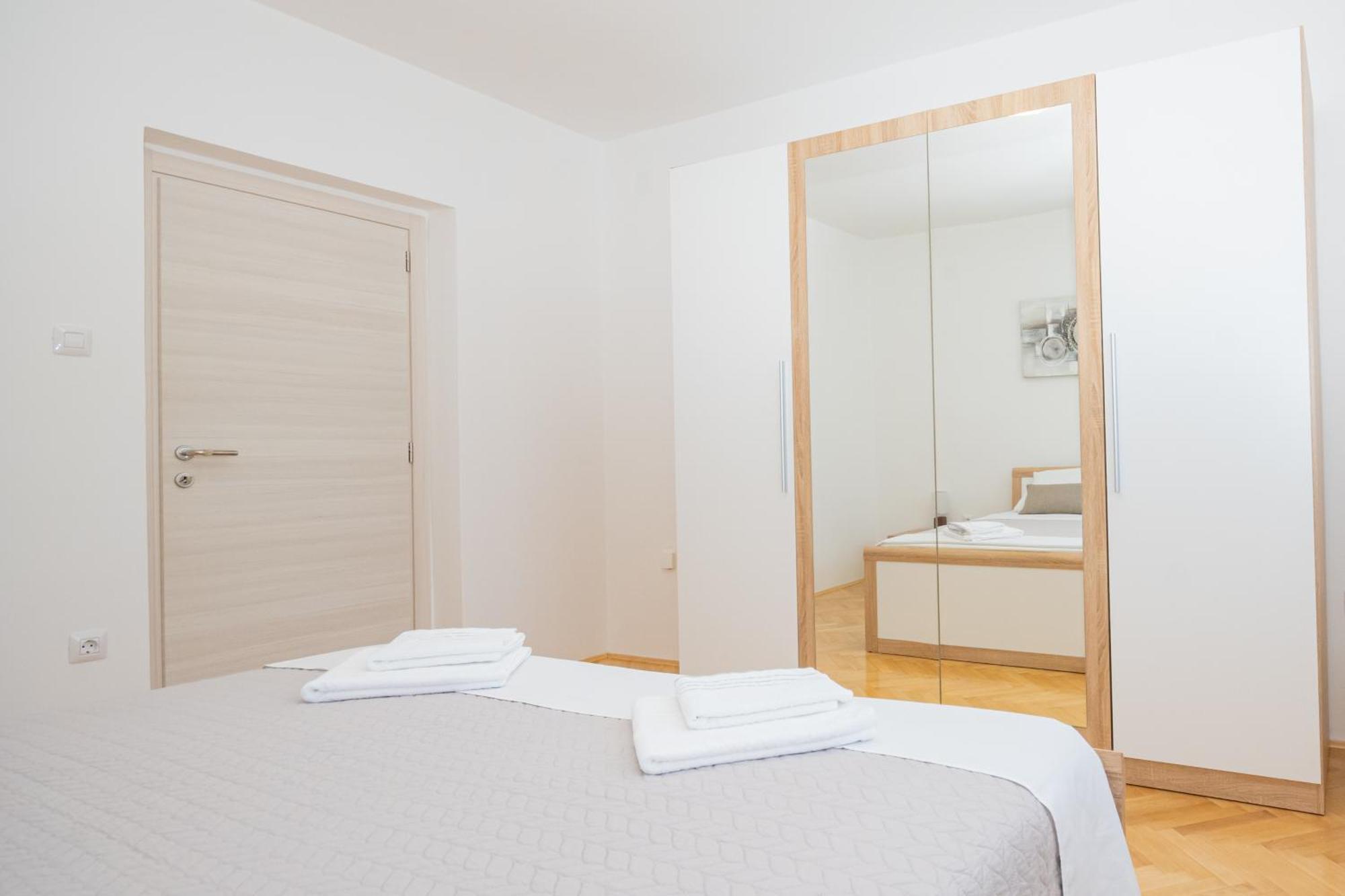 Apartmani Cimerman Крк Екстер'єр фото